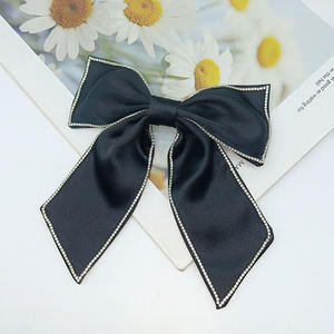 Shenglan Bandeaux de haute qualité pour femmes et filles Chouchous en satin cousus à la main avec perles Barrettes élastiques pour <span class=keywords><strong>cheveux</strong></span> - Product Image 6