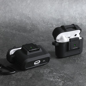 Estuche para auriculares con diseño de armadura a <span class=keywords><strong>precio</strong></span> de venta al por mayor para <span class=keywords><strong>Airpods</strong></span> 1/<span class=keywords><strong>2</strong></span> / 3 / Pro <span class=keywords><strong>2</strong></span> Generation funda protectora con llavero - Product Image 5