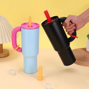 Vaso de acero inoxidable de doble pared de 40Oz al por mayor, vaso de viajero aislado al vacío, tapa de paja abatible, función de camping sin derrames - Product Image 2