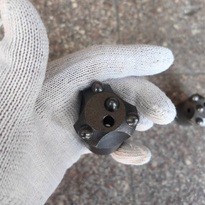 Punta da trapano per roccia dura 32mm-42mm, per perforatrice pneumatica, martello demolitore, in acciaio al carbonio fuso, attrezzatura di perforazione, marca KY - Product Image 2