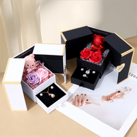 Boîte à bijoux en forme de cœur à double porte avec rose surprise pour la Saint-Valentin, cadeau de fleurs préservées