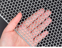 Panneaux de treillis métalliques en nid d'abeille perforés en aluminium Métal perforé hexagonal