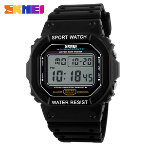 Reloj Deportivo Digital Skmei 1134 Negro para Hombre, Resistente al Agua, con Retroiluminación LED, Cronómetro, Alarma y Correa de Goma - Product Image 6