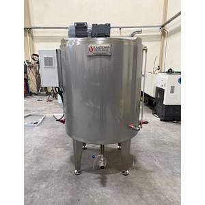 Mezclador de Líquidos Calentado Kandemir 1000L con Tanque de Doble Pared y Control de Termostato para Uso Industrial en Alimentos y Cosméticos - Product Image 1