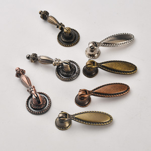 Antique Style Zinc Alloy Oval Furniture Handle <b>Drawer</b> Pull Durable Chinese Design - Product Image 2
