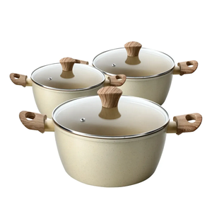 Juego de Ollas de Cerámica Antiadherentes de 6 Piezas con Tapas de Vidrio y Asas de Madera Suaves al Tacto, en Oferta - Product Image 1