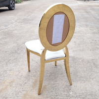 Chaise Arabella élégante au design ovale Chaise de luxe sur le thème blanc et or Chaise d'événement dorée 2 en 1 de luxe argentée à vendre