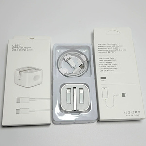 Anh Số Lượng Lớn 3 Pin Cắm Có Thể Gập Lại <span class=keywords><strong>USB</strong></span> C Loại C 20W Xách Tay Pd Nhanh Chóng Sạc Tường Sạc Adapter Cho iPhone 16 15 14 13 12 11 Pro Max - Product Image 1