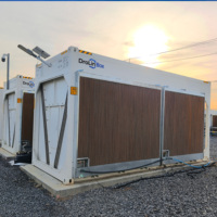 Conteneur de minage américain DrolinBox de 40 pieds avec refroidissement liquide, 192 unités S19 Hydro, haute densité pour le minage crypto