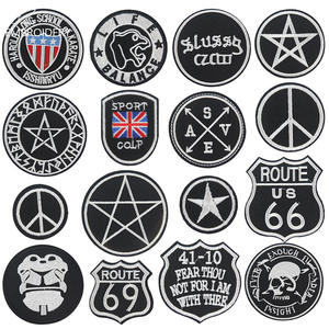Maßgefertigte Schwarz-Weiße Entchen-Stickerei-Aufnäher, Mond-<span class=keywords><strong>Tarot</strong></span>-Buch, Benutzerdefinierte Größe, Logo, Hut, Jacke, Stickerei-Patches - Product Image 2