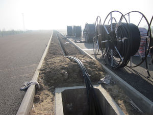 <span class=keywords><strong>Tube</strong></span> en PEHD anti-corrosion à âme en silicone ISO4427 SDR11, diamètre 20-315 mm, 500m-2000m par rouleau, pour gaine de câble, marque Ming Su - Product Image 4