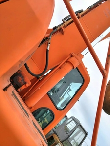 Excavatrice sur pneus Doosan DH130W d'origine, 10 tonnes, avec moteur, pompe et alternateur - Product Image 6