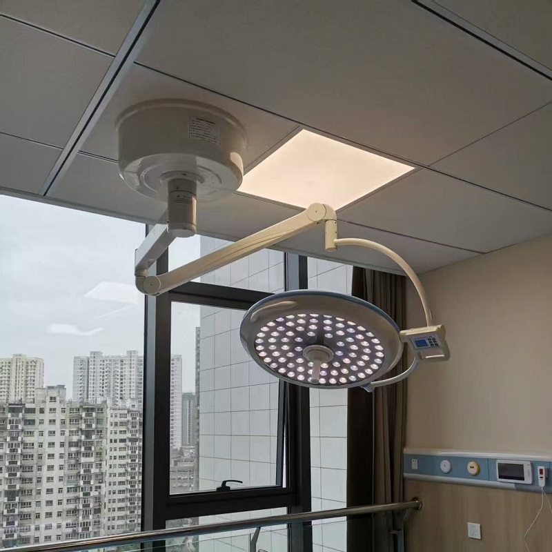 Single Arm Surgical Light Operating Lights Ceiling Mounted Dental Light LED Shadowless Surgical Operating Lamp for Veterinary