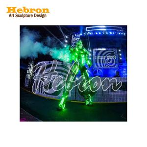 Disfraz de <span class=keywords><strong>Depredador</strong></span> LED que Cambia de Color, Disfraz de Robot LED Brillante para Actuaciones de Baile en Escenarios, Disfraz de Robot LED para Fiestas - Product Image 4