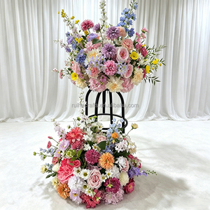 Arreglo Floral de Hortensias y Anturios en Tonos Borgoña y Verde, Bola de Flores Grande de 40/50/60/70cm, para Decoración de Mesa de Boda - Product Image 6