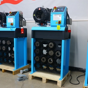 Machine à sertir les flexibles hydrauliques P32S, comparable à <span class=keywords><strong>Finn</strong></span> Power, pour l'assemblage de flexibles de machines de construction, excavatrices et chargeuses. - Product Image 2
