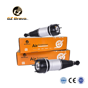 Puntone di sospensione pneumatica posteriore per <span class=keywords><strong>Jaguar</strong></span> <span class=keywords><strong>XJ</strong></span> Series X350 <span class=keywords><strong>X358</strong></span> XJ60 assemblaggio ammortizzatore aria C2C41341 C2C41343 C2C41346 Airmatic - Product Image 1