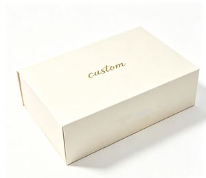 Caja de Regalo Rígida Rectangular de Color Marfil Personalizada con Logotipo Estampado en Caliente, Empaque Artesanal de Alta Gama - Product Image 1