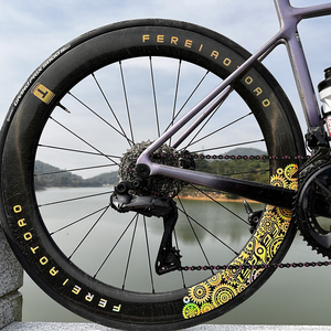 Conjunto de Rodas de Estrada Ferei 700c em Carbono Aero Ultra-Leve com Freio a Disco Tubeless Abaixo de 1,3kg Design de Aro Sem Gancho com Cubo Patenteado AOTOAO - Product Image 5