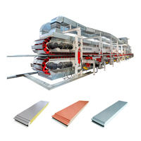 Ligne de production de panneaux sandwich en acier coloré pour l'isolation des murs et des toits de bâtiments