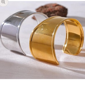 <span class=keywords><strong>2025</strong></span> bán buôn <span class=keywords><strong>Cuff</strong></span> không xỉn người phụ nữ thiết kế đồ trang sức Chunky 18k không gây dị ứng không thường xuyên đồ trang sức thời trang vòng đeo tay & bangles - Product Image 5