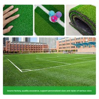 Tapis de gazon artificiel personnalisé pour sports de plein air, pelouse de football, gazon artificiel vert, tapis d'extérieur en plastique durable