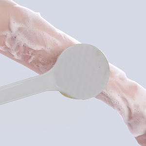 Gran oferta, cepillo exfoliante de cerdas para mascotas, cepillo corporal para ducha, cepillo de baño de mango largo de plástico para limpiar el cuerpo - Product Image 5