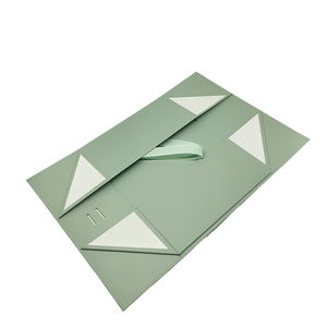 Boîtes en papier pliantes magnétiques de luxe en gros avec logo ruban pour perruques, vêtements, cosmétiques, Noël, finition mate - Product Image 2