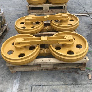 PC120-3 xúc đào bộ phận bánh xe 203-30-00100 theo dõi tensioner <span class=keywords><strong>idler</strong></span> cho <span class=keywords><strong>idler</strong></span> phía trước cho con lăn làm biếng theo dõi - Product Image 3