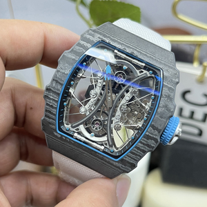 Reloj con caja de fibra de carbono azul-negro con esfera personalizada, tourbillon automático esqueletizado, reloj elegante - Product Image 4