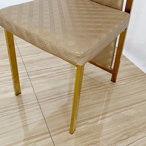 Ensemble table à manger <span class=keywords><strong>de</strong></span> luxe <span class=keywords><strong>blanc</strong></span> <span class=keywords><strong>noir</strong></span> 4 <span class=keywords><strong>6</strong></span> 8 places or acier inoxydable rond marbre dessus tables <span class=keywords><strong>et</strong></span> chaises <span class=keywords><strong>de</strong></span> salle à manger - Product Image 5