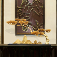 Décoration d'intérieur moderne en métal de luxe en forme de pin de Dali, objets de décoration pour hôtel, bureau de vente