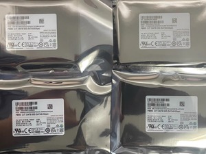 Horng Shing เซิร์ฟเวอร์ภายในโลหะที่ใช้ MZ7L33T8HBLT-00B7C SSD 3.84T SATA 6.0Gbps - Product Image 4