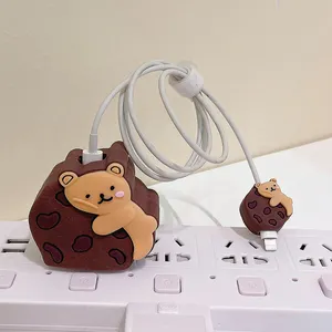 Protector de cable de silicona para teléfono móvil, juego de cargador de datos USB de dibujos animados