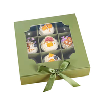 Vente en gros Boîtes d'emballage pliantes vertes pour cupcakes avec couvercle transparent Mini boîte à cupcakes pour dessert 9 aliments Papier couché jetable personnalisé