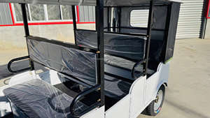 Un minibus à trois rangées spécialement conçu pour le transport de passagers, équipé d'un moteur à essence refroidi par eau de 200 cm3. - Product Image 3