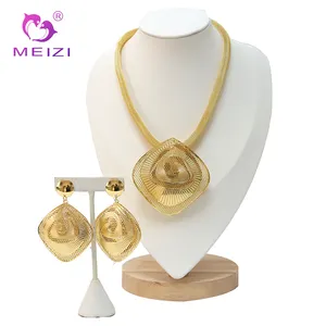 MEIZI JEWELRY 18K Dubai Real Solid Gold Jewelry Set For Wedding Banquet Party Women Necklace Earring Bracelet Set