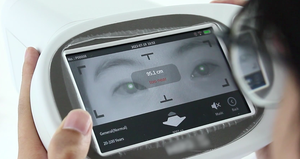 Ophthalmic Optometry Equipment Portable Handheld Vision Test Vision Screener <b>Machine</b> - Product Image 2