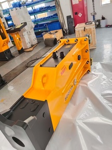 Moteur de brise-roche hydraulique SOOSAN SB 81 de haute qualité, composants principaux du corps moteur pour excavatrices de 18 à 26 tonnes, 1766 kg, garantie 1 an - Product Image 2