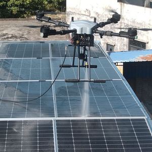 Oferta Especial: Dron de Limpieza de Alta Presión y Eficiencia JIUSI D15R para Paneles Fotovoltaicos, Muros Cortina, Ventanas y Techos - Product Image 1
