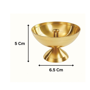 Lampe à huile traditionnelle indienne en laiton Jyot pour la Pooja, la méditation et la pratique spirituelle, Diya compacte artisanale pour le temple à domicile - Product Image 3