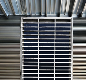 Press-Lock gegalvaniseerd & roestvrijstalen rooster (30mm greepspan) - Industrieel platform, loopbrug |   Veiligheidslastend modern ontwerp - Product Image 2