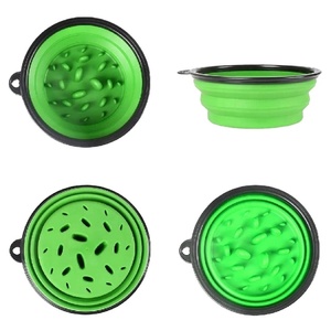 Bol pliable en silicone pour animaux de compagnie avec mousqueton - Product Image 3