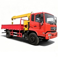 Camion grue Dongfeng 4x2 avec grue à flèche de 5 tonnes à vendre