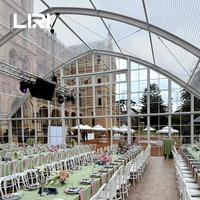 Tente de réception haut de gamme à toit courbé de 15m à 30m avec murs en verre pour 50 à 500 invités – Idéale pour mariages romantiques et événements en plein air
