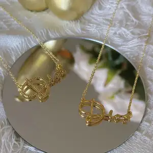 Nuevo diseño completo circón gema colgante collar personalizado cobre o acero inoxidable 18K chapado en oro enlace cadena joyería collar mujeres