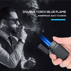 Briquet métallique compact à double flamme bleue coupe-vent, design à jet direct pour usage extérieur - Product Image 2