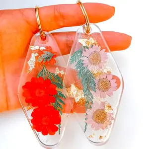 Fashion Oval Natural Eternal Flower Keychain Handmade Dried Flower Plants  Pendant Key Chain Keyring Key Holder Women Accessories