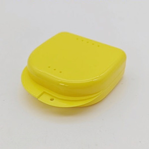 Denture <b>Case</b> Small Plastic With Holes For Dental Orthodontic Braces <b>Retainer</b> Storage Home Use - Product Image 2