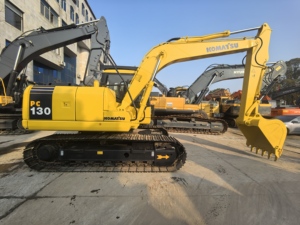 Excavadora usada original de Japón, Komatsu PC130-7 de 13 toneladas, excavadora hidráulica de cadenas PC 130-7 en buen estado. - Product Image 6